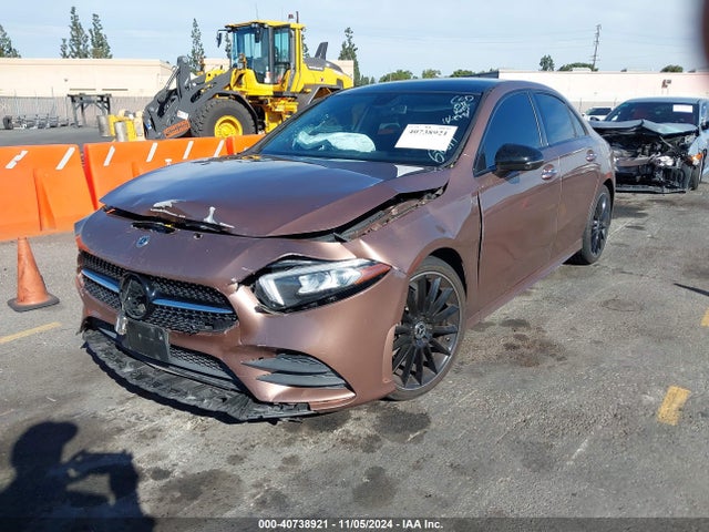 W1K3G4EB1MJ307225 Mercedes-Benz A 220