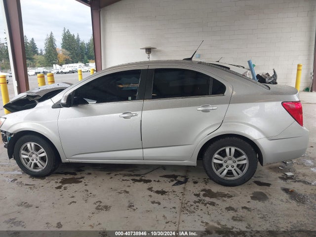 Chevrolet Sonic Lt Auto 2014 1G1JC5SH1E4106882 Image 14