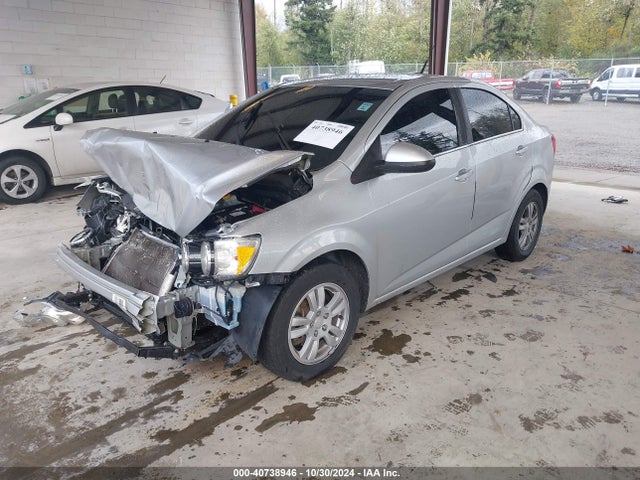 Chevrolet Sonic Lt Auto 2014 1G1JC5SH1E4106882 Image 2