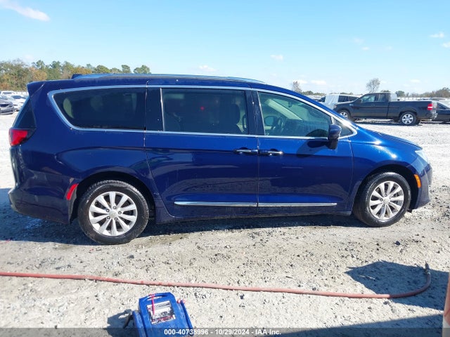 Chrysler Pacifica Touring L 2019 2C4RC1BGXKR573821 Image 13