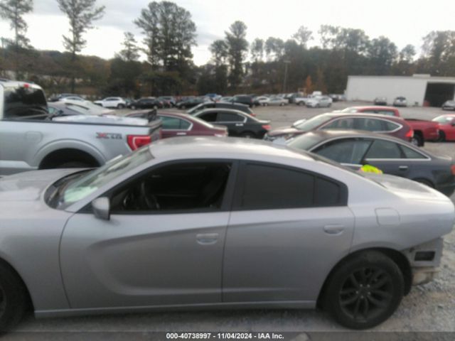 2C3CDXHG9FH862735 Dodge Charger Sxt