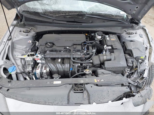 KMHLL4DG7RU827742 Hyundai ELANTRA SE