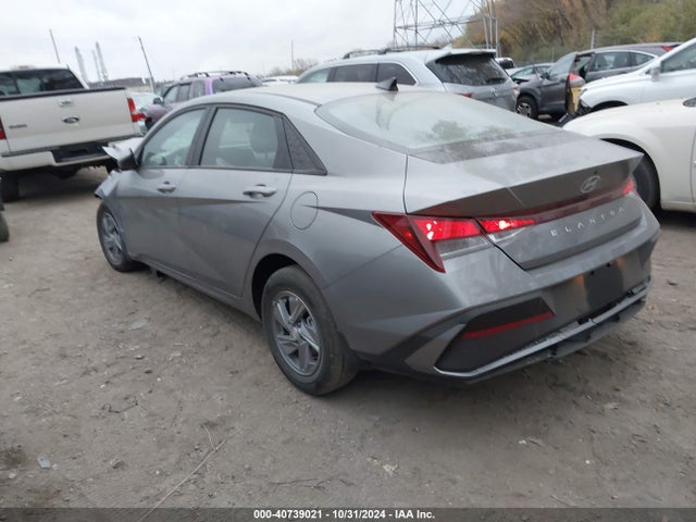 KMHLL4DG7RU827742 Hyundai ELANTRA SE