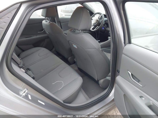 KMHLL4DG7RU827742 Hyundai ELANTRA SE