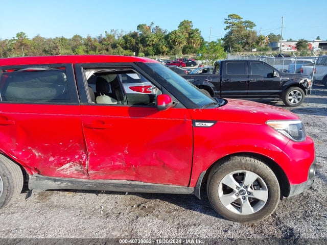 KIA Soul 2019 KNDJN2A2XK7017996 Image 13