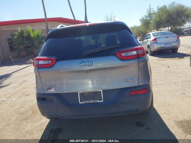 1C4PJMCB9HD228129 Jeep Cherokee Latitude 4x4