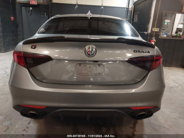 ZARFAEENXH7556835 Alfa Romeo Giulia Ti Awd