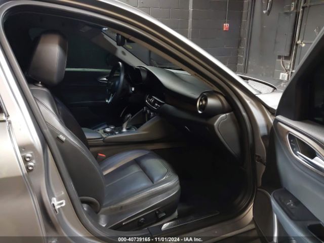 ZARFAEENXH7556835 Alfa Romeo Giulia Ti Awd