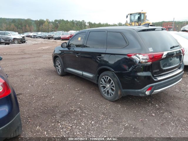 JA4AD2A30JJ000812 Mitsubishi Outlander Es
