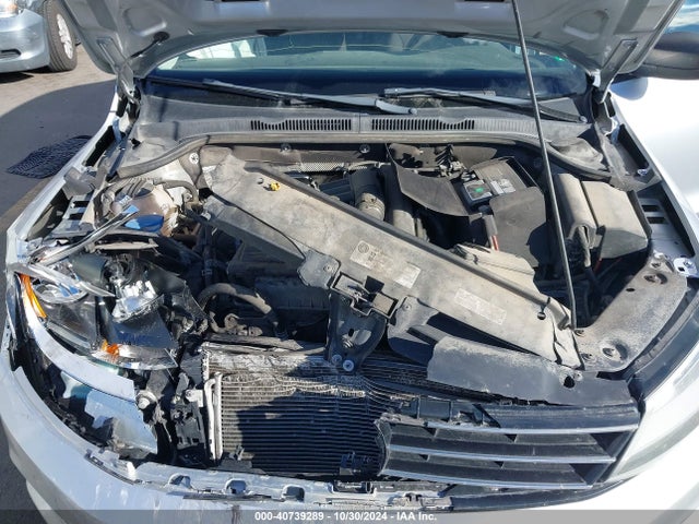 3VW267AJ4GM321762 Volkswagen Jetta 1.4t S