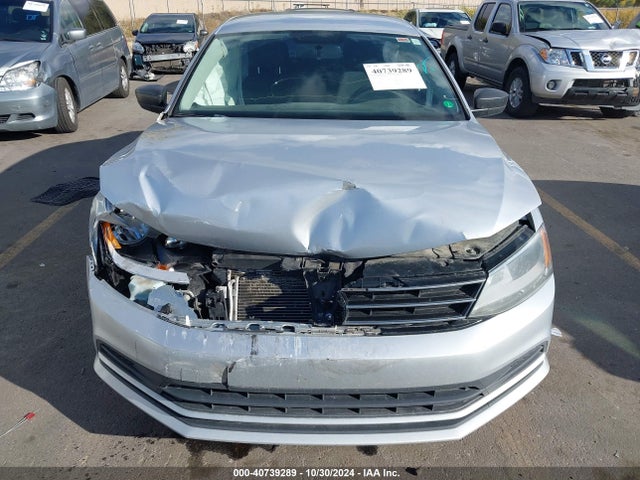 3VW267AJ4GM321762 Volkswagen Jetta 1.4t S