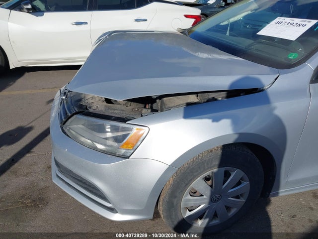 3VW267AJ4GM321762 Volkswagen Jetta 1.4t S