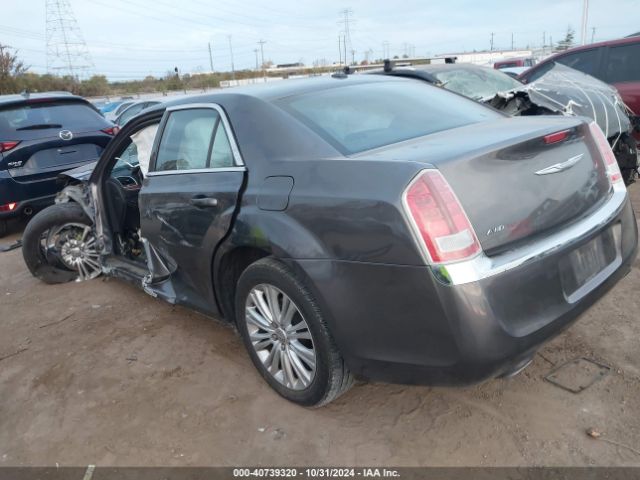 Chrysler 300 2014 2C3CCARG9EH328129 Image 3