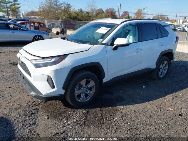Toyota Rav4 Xle 2023 2T3P1RFV0PW349345 Image 2