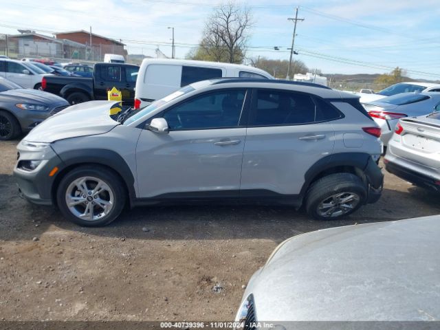 KM8K32AB0NU895142 Hyundai Kona Sel
