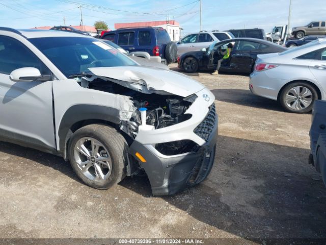 KM8K32AB0NU895142 Hyundai Kona Sel