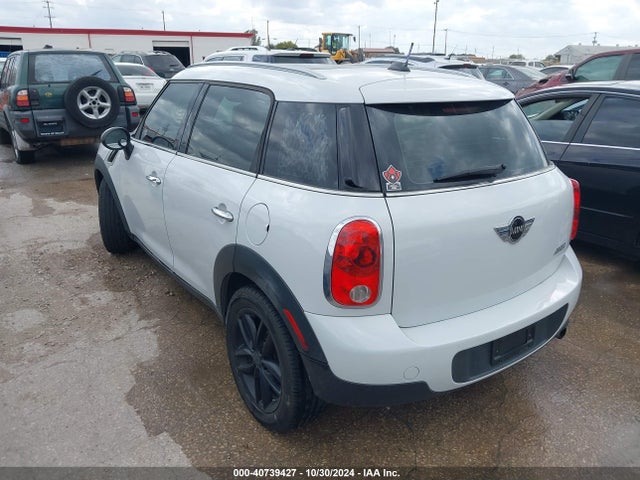 2012 MINI COOPER COUNTRYMAN WMWZB3C53CWM04046 Photo 2