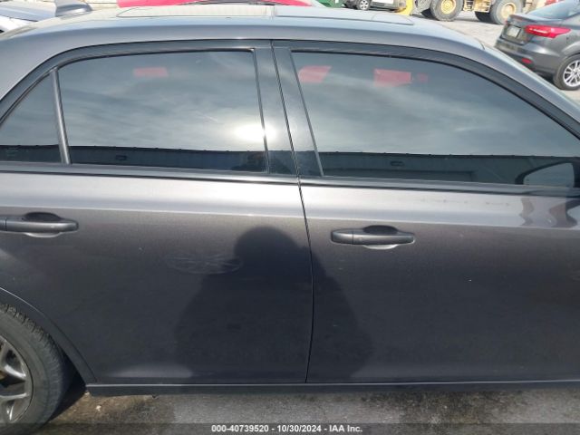 2C3CCABG4JH264229 Chrysler 300 300s