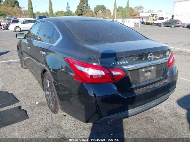 Nissan Altima 2.5 S 2017 1N4AL3AP8HC480474 Image 3