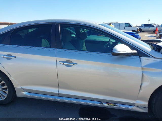Hyundai Sonata Limited 2015 5NPE34AF6FH019820 Image 13