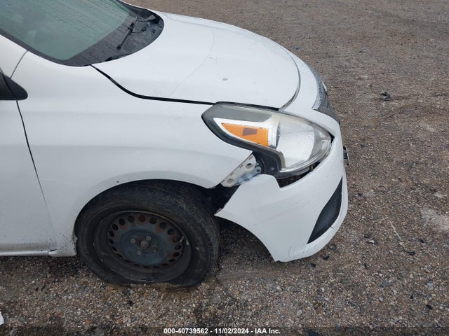 3N1CN7AP6FL871292 Nissan Versa 1.6 Sv