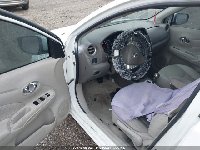 3N1CN7AP6FL871292 Nissan Versa 1.6 Sv