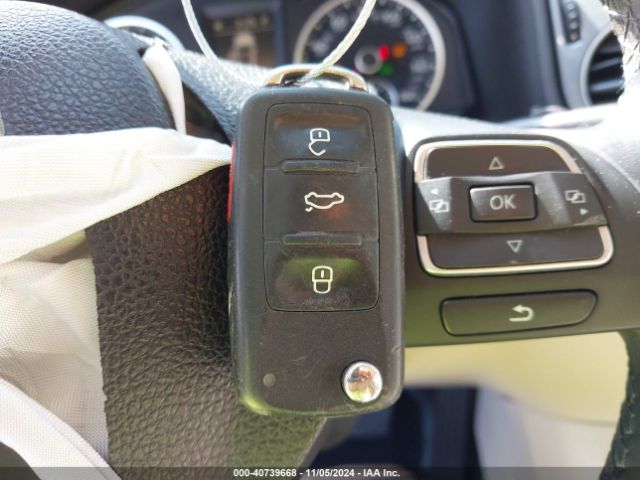 WVGAV3AXXEW561728 Volkswagen Tiguan Sel