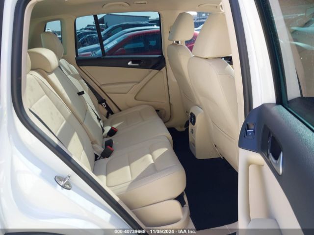 WVGAV3AXXEW561728 Volkswagen Tiguan Sel