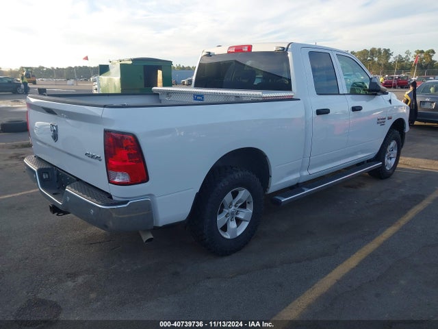 1C6RR7FT4MS549614 RAM 1500 Classic Tradesman  4x4 6'4 Box
