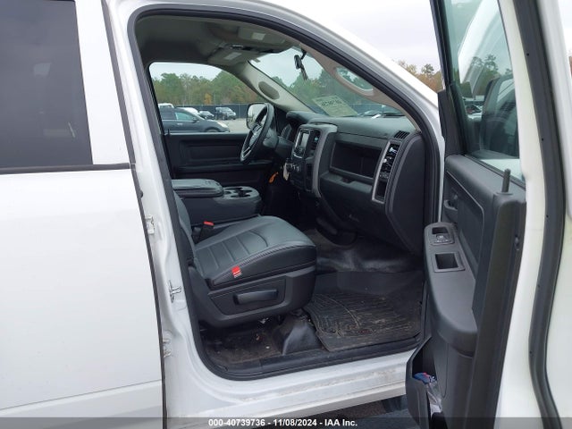 1C6RR7FT4MS549614 RAM 1500 Classic Tradesman  4x4 6'4 Box