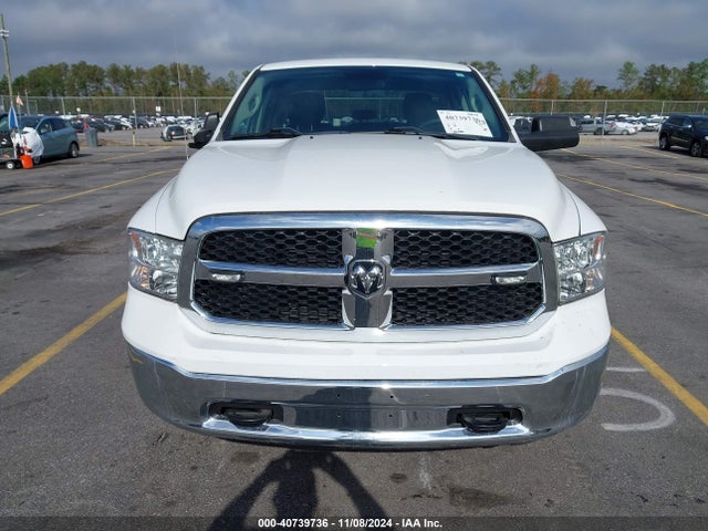 1C6RR7FT4MS549614 RAM 1500 Classic Tradesman  4x4 6'4 Box