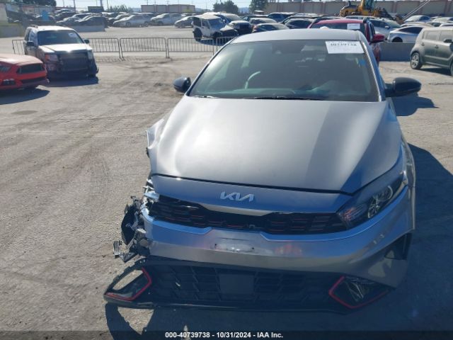 3KPF54AD4PE517548 KIA Forte Gt-line