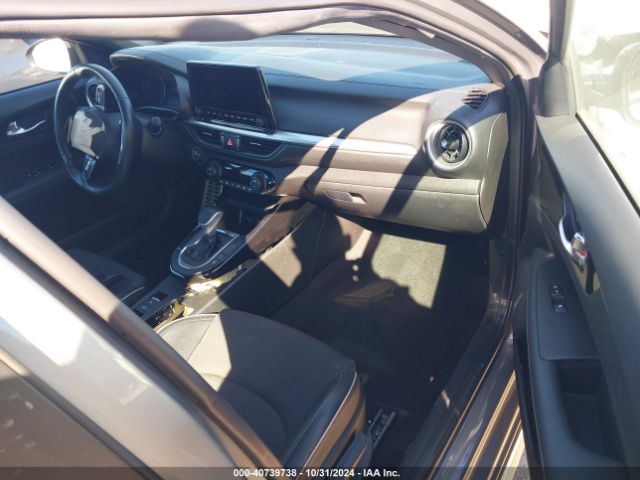 3KPF54AD4PE517548 KIA Forte Gt-line