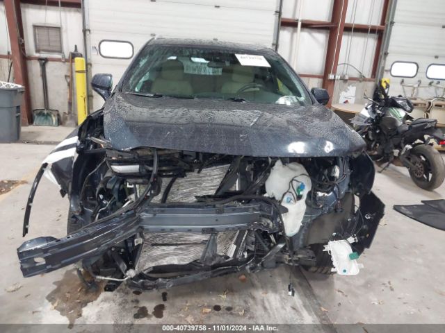 1GYKNARSXKZ117629 Cadillac Xt5 Standard