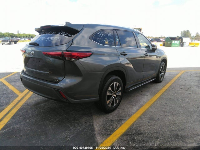 Toyota Highlander Xle 2022 5TDGZRAH4NS539819 Image 4