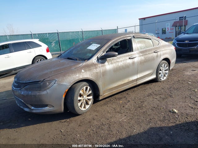 Chrysler 200 C 2015 1C3CCCCB2FN541246 Image 2