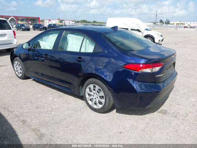 Toyota COROLLA LE 2023 JTDB4MEE4PJ004842 Image 3