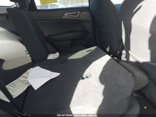 KNDPU3AF7P7154844 KIA Sportage Lx