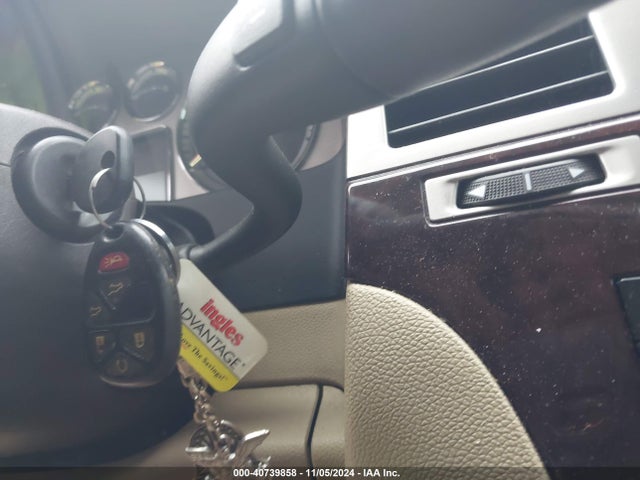2010 CADILLAC ESCALADE 1GYUKAEF0AR254734 Photo 10