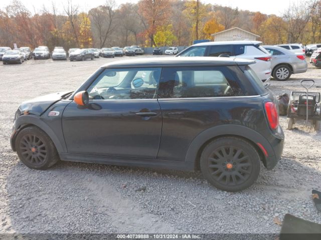 WMWXP5C32H2G61090 Mini Hardtop Cooper