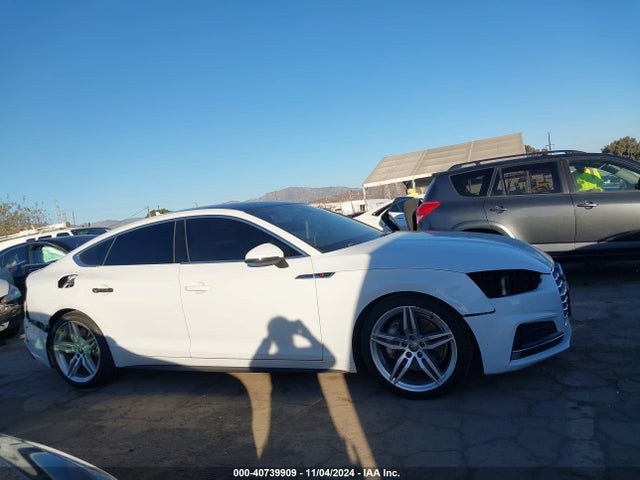 WAUENCF55KA091952 Audi A5 45 Premium