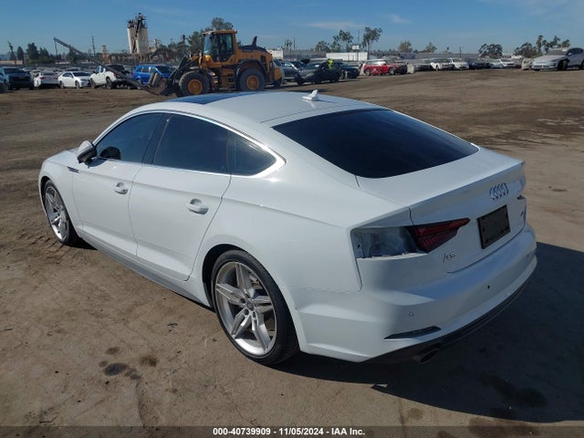 WAUENCF55KA091952 Audi A5 45 Premium