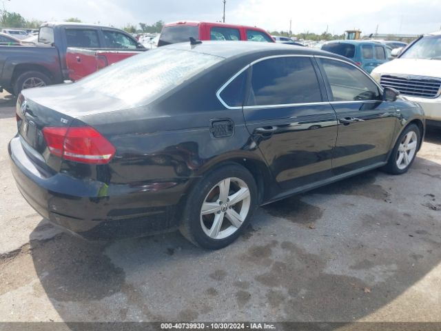1VWAS7A38EC037168 Volkswagen Passat 1.8t Wolfsburg Edition