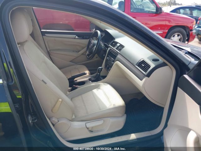 1VWAS7A38EC037168 Volkswagen Passat 1.8t Wolfsburg Edition