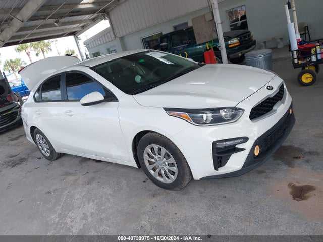 3KPF24AD1ME402815 KIA FORTE FE