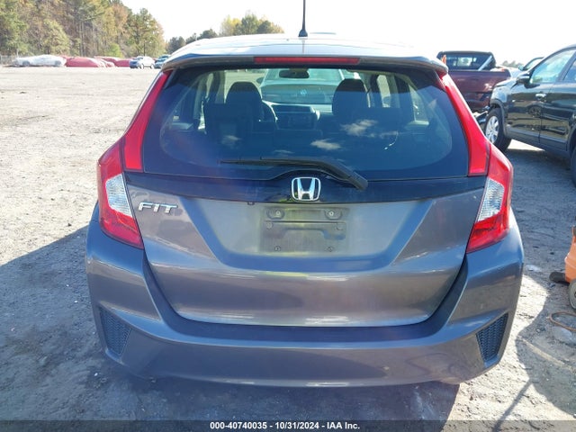 Honda FIT LX 2016 JHMGK5H53GS007849 Image 17