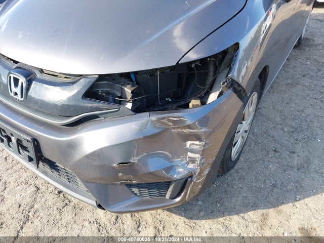 Honda FIT LX 2016 JHMGK5H53GS007849 Image 6
