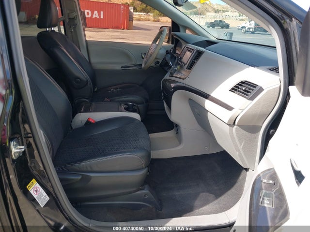 Toyota Sienna Se 8 Passenger 2014 5TDXK3DC3ES446260 Image 5