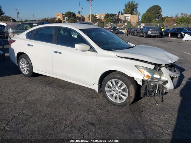 Nissan Altima 2.5 S 2014 1N4AL3AP3EN211296 Image 1