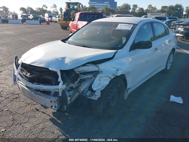 Nissan Altima 2.5 S 2014 1N4AL3AP3EN211296 Image 2